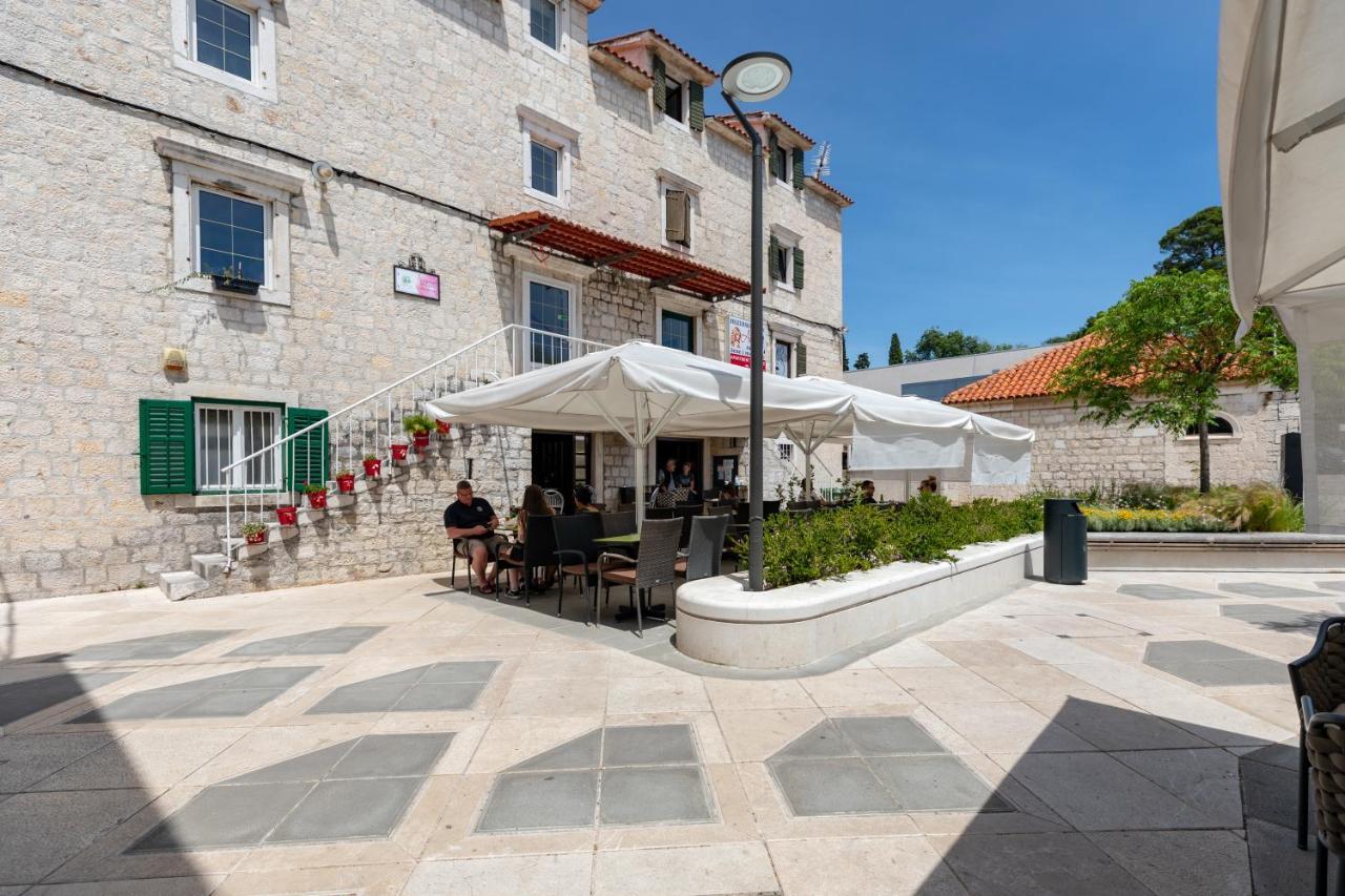 Old Bridge Trogir Hotel Екстериор снимка